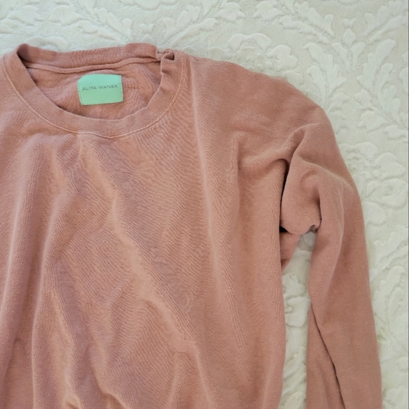 Aliya Wanek Sweatshirt - Picture 2 of 7